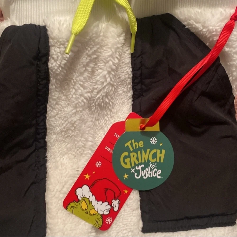 Justice x Dr. Seuss The Grinch